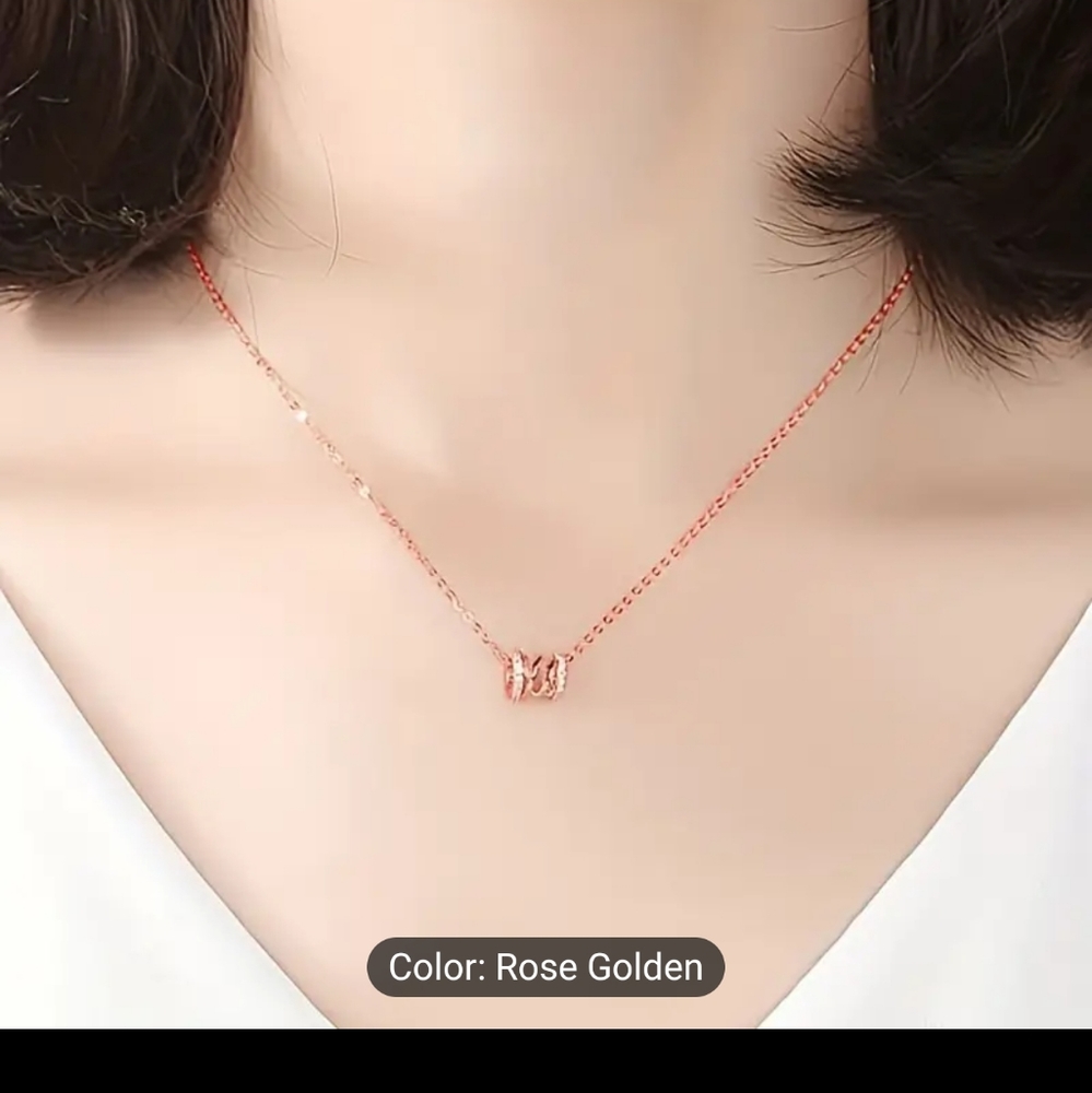 🩷🩷NEW🩷🩷 GORGEOUS!! CZ Spiral Cylinder Charm Necklace in ROSE GOLD Plating - Picture 3 of 14